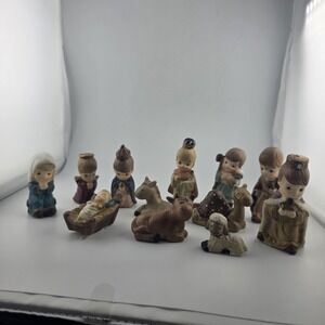 Vintage Ames 1997 Little BethlehemNativity Collection Porcelain‎  12 Piece Set
